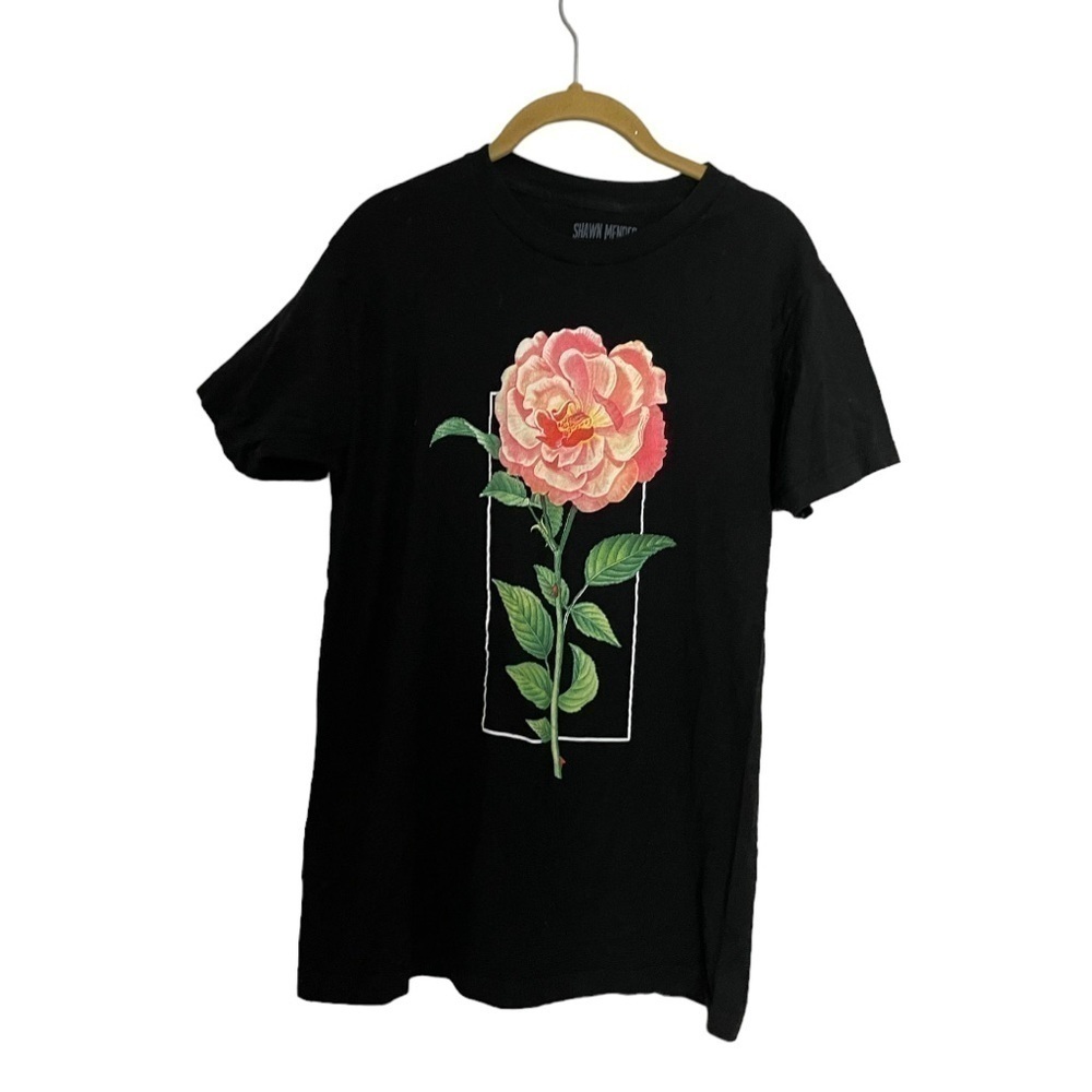 Shawn Mendes The Tour Graphic Band T Shirt Medium